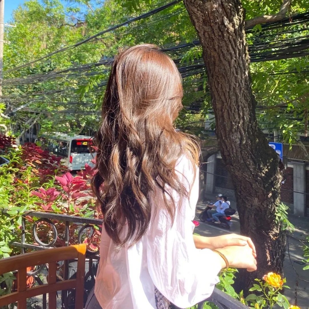 她的爱是一场骗局